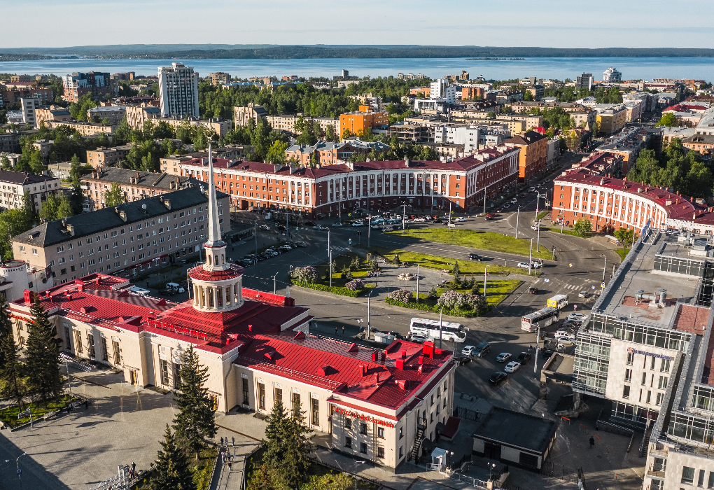 "Автобусная обзорная экскурсия по Петрозаводску", на 1 день, однодневная экскурсия без размещения в гостинице, Карелия |